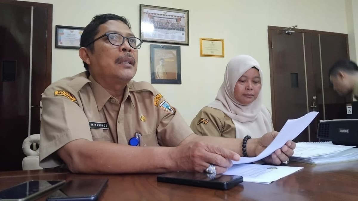 Pemkab Rembang melarang toko modern buka 24 jam