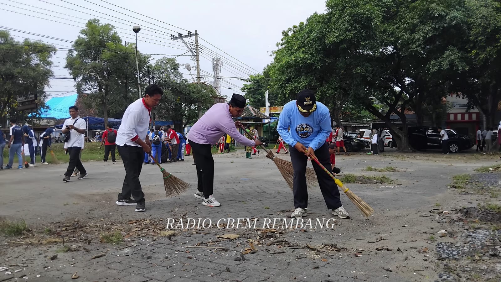 Agar tidak punah, Bupati galakkan resik-resik bareng
