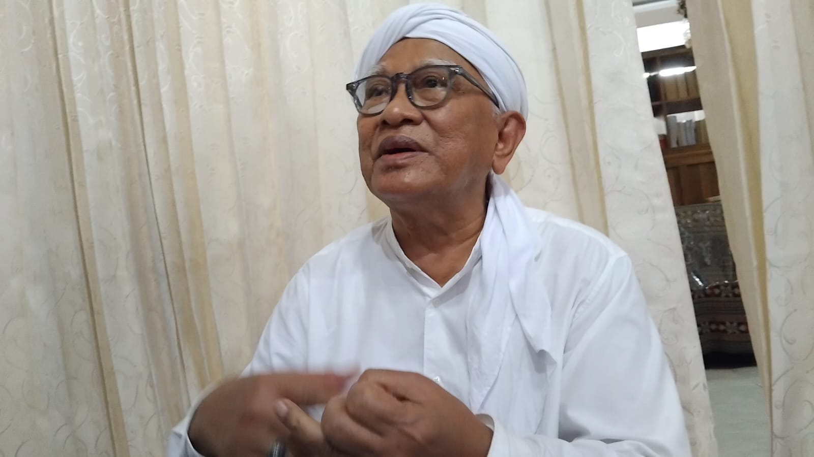 Dai harusnya meniru calo terminal