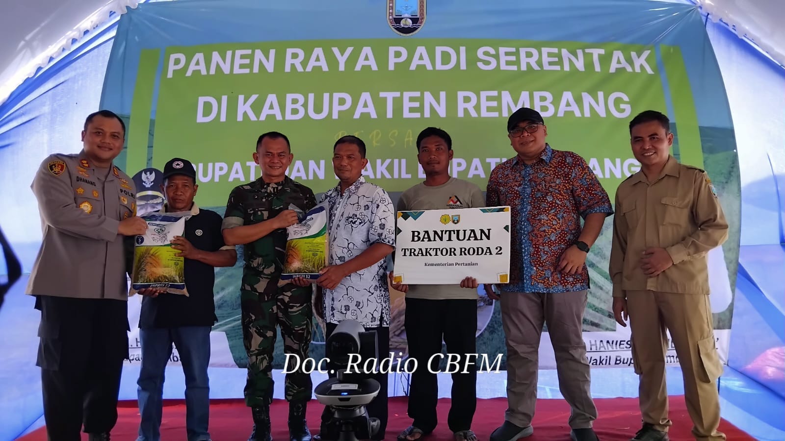 Wabup panen raya di Ngotet, diikuti 14 Provinsi