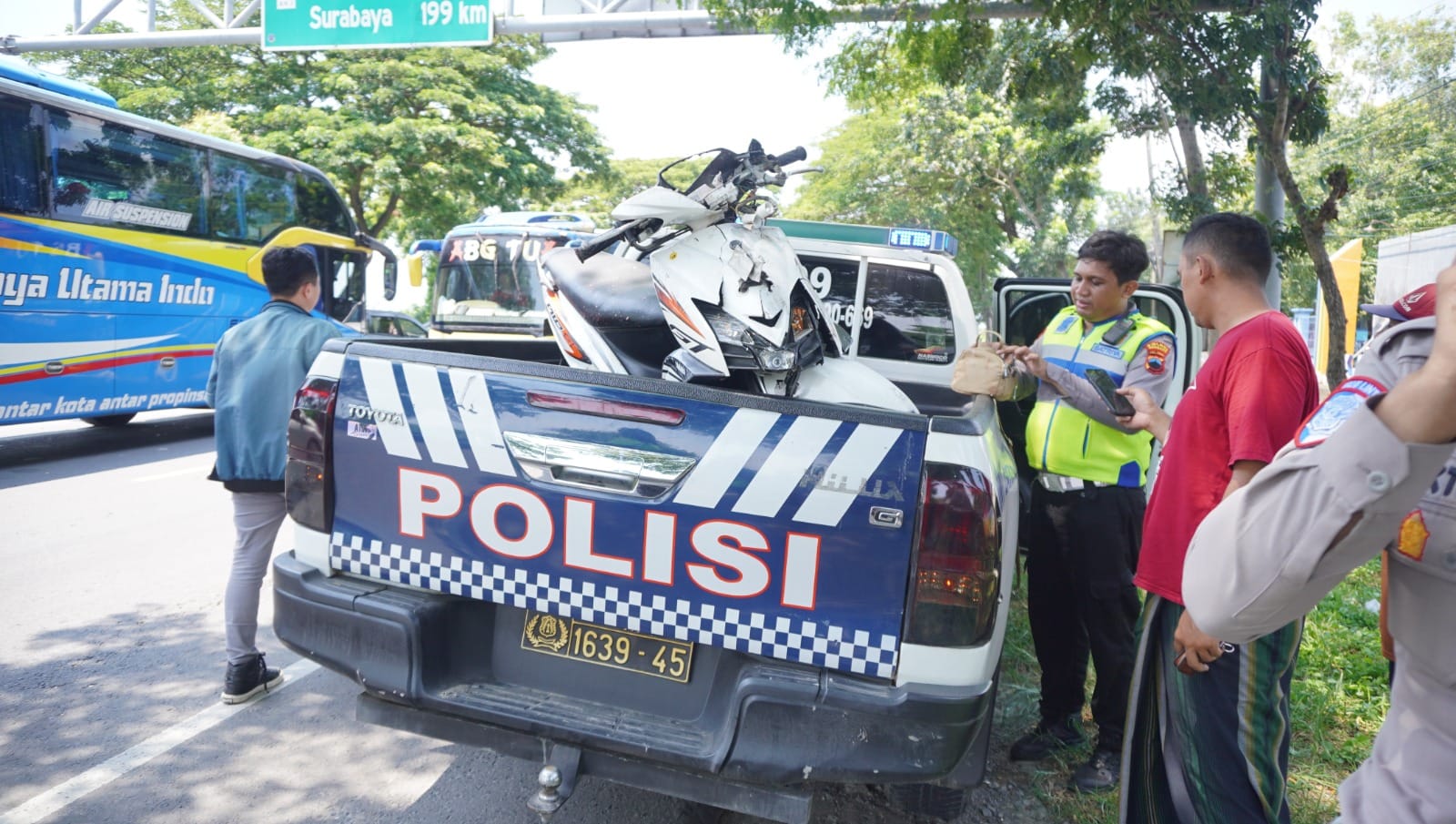 Pulang Halal bihalal, Satu Keluarga Meninggal Kecelakaan