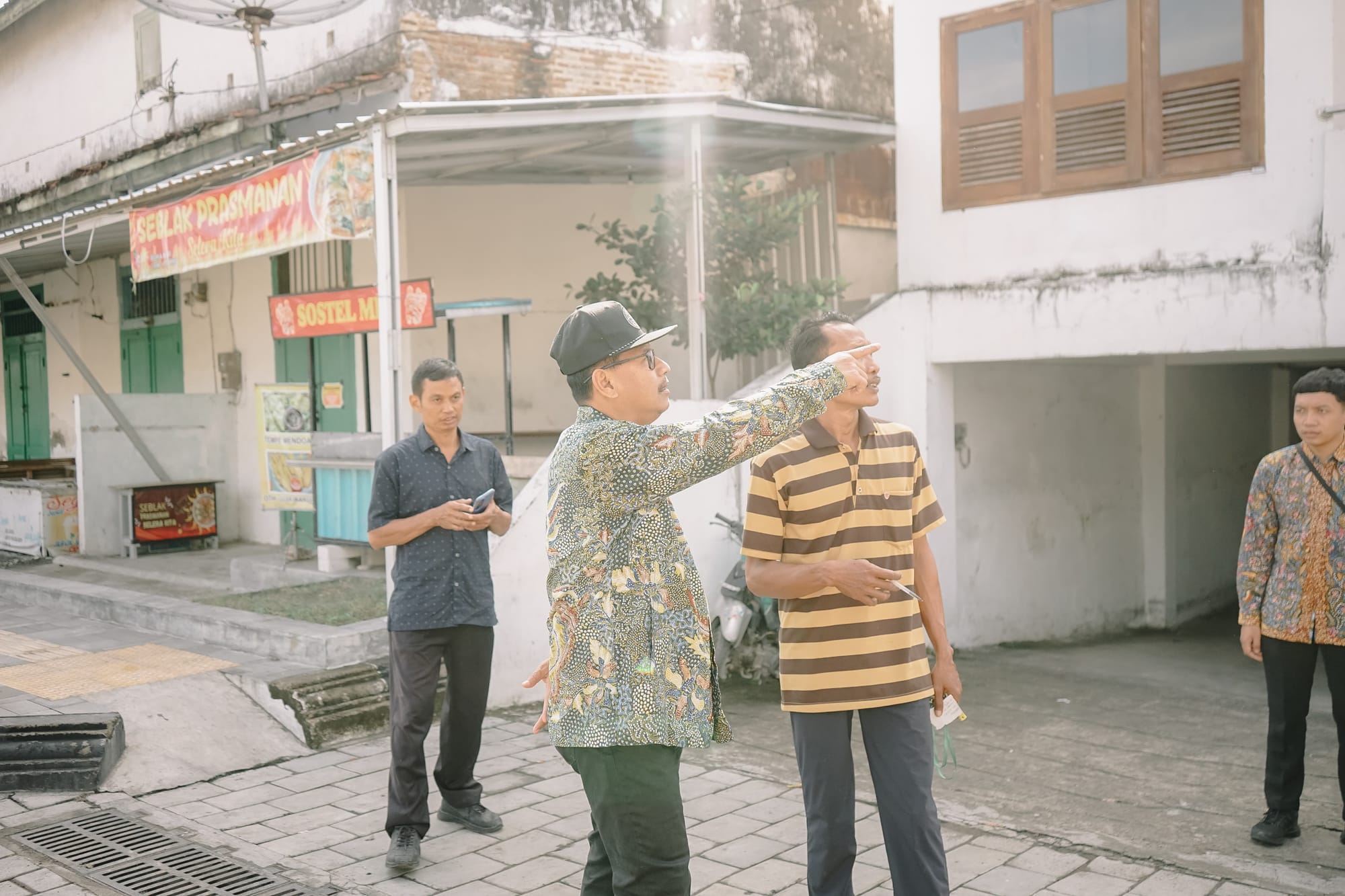 Pemkab Rembang berupaya hidupkan PKL