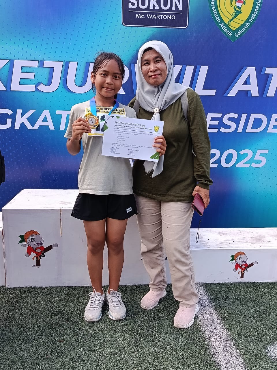 Raih Medali Emas, Atlet Lari Rembang Melaju ke Provinsi