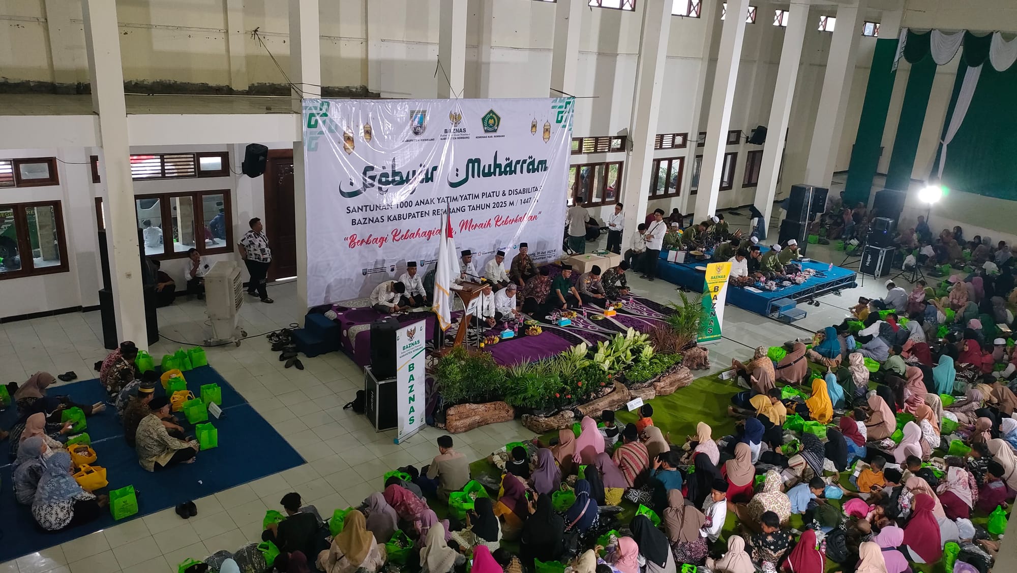 Baznas Rembang Santuni 1.000 Yatim