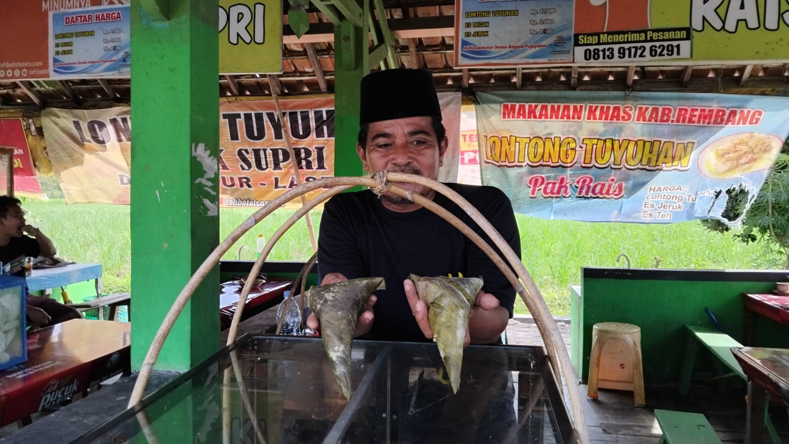 Lontong Tuyuhan antara Perang China Jawa dengan Hari Jadi Rembang