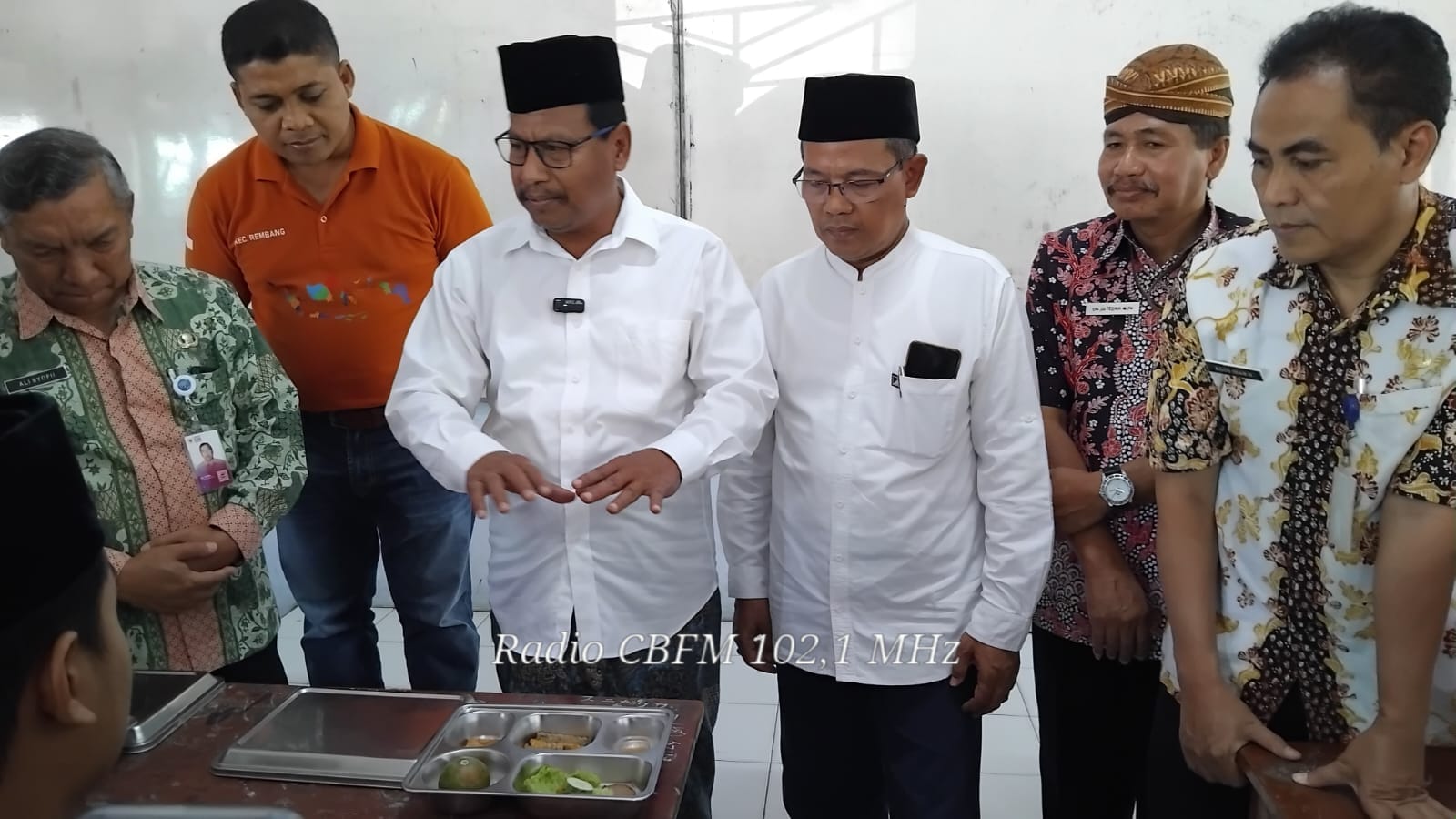 Camat Rembang pimpin doa MBG