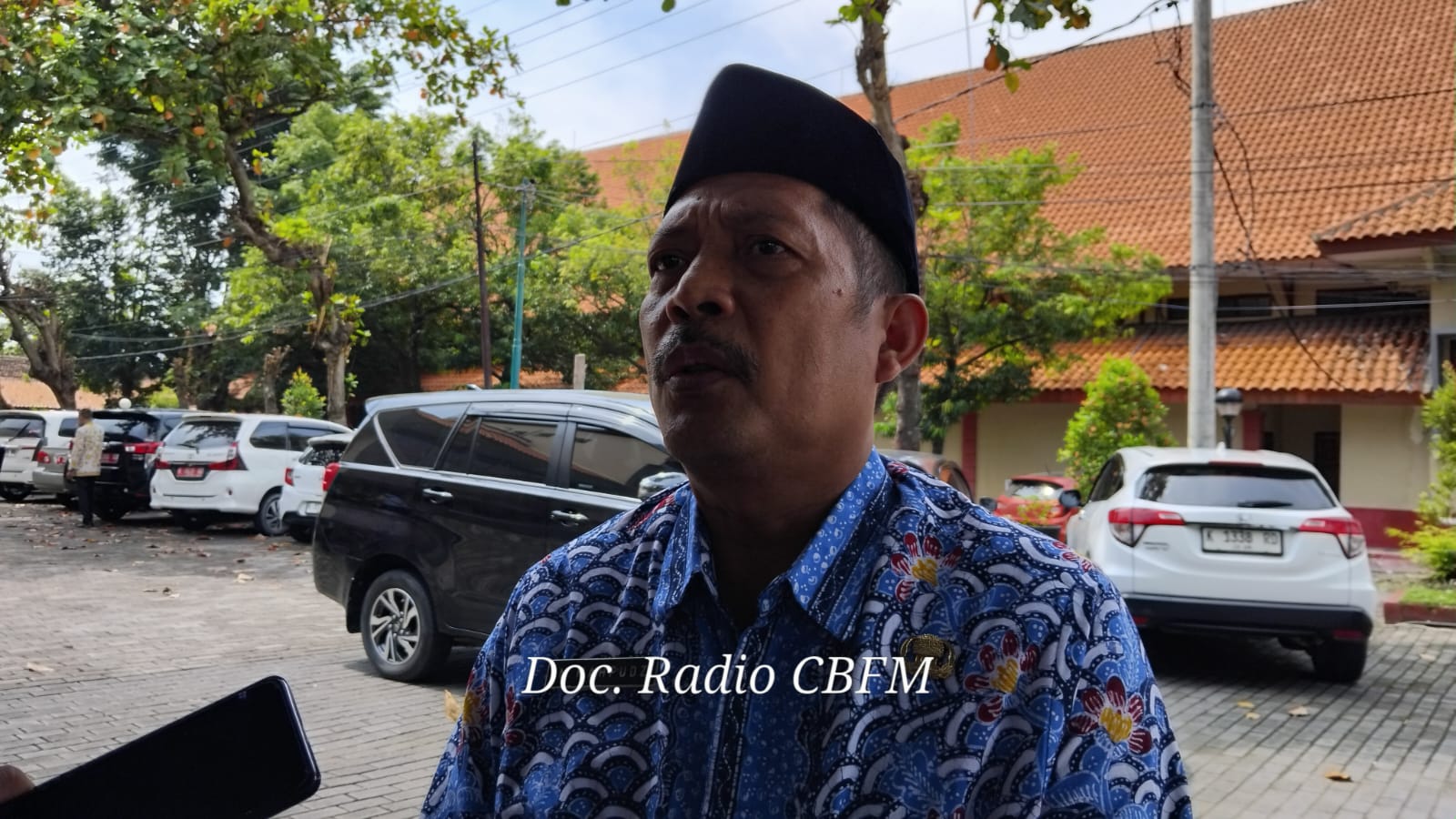 Belum siap lokasi kantor, Kopdeskel merah putih pinjam pakai