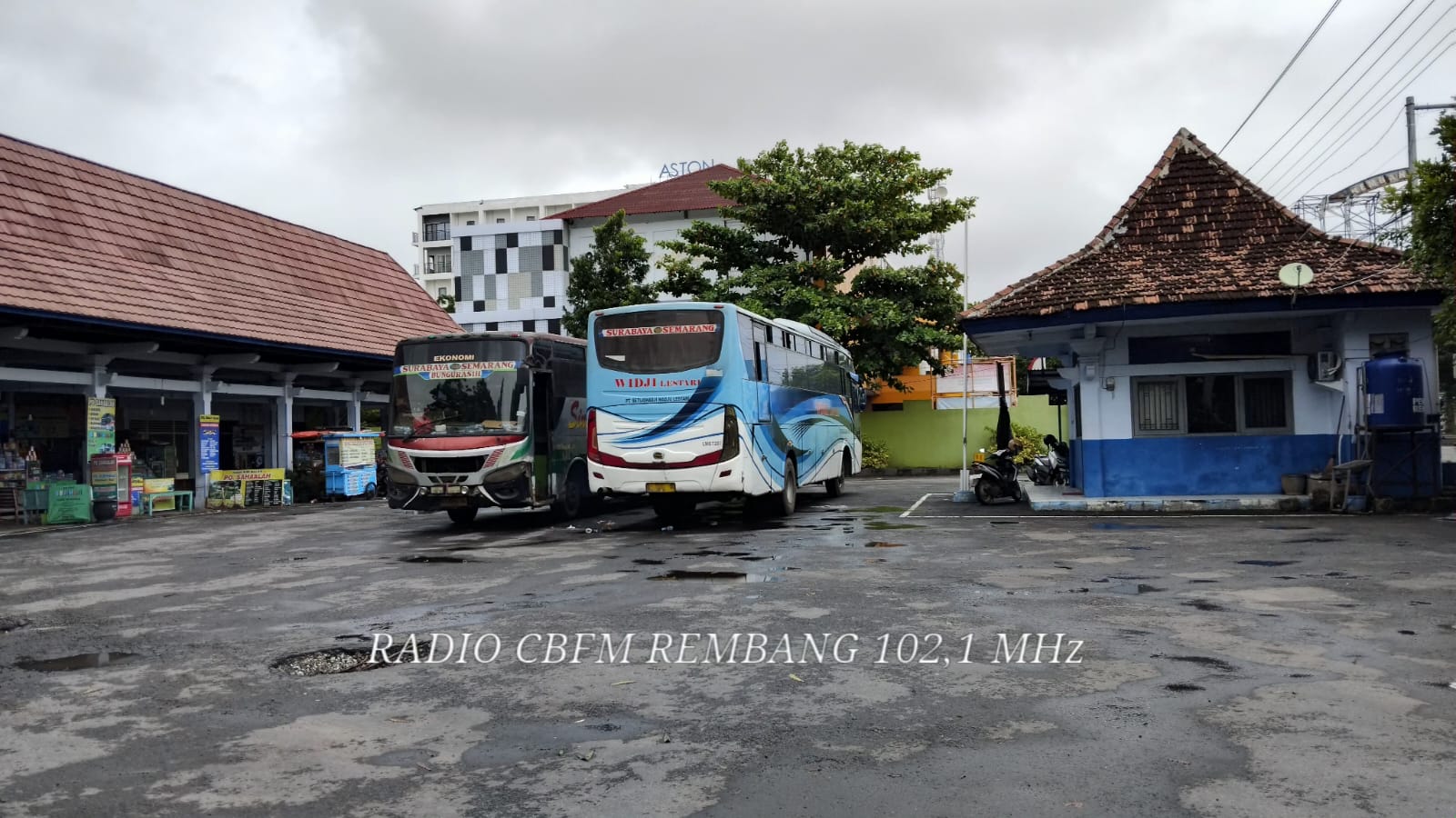 Banjir Pati Kudus berimbas ke penumpang bus