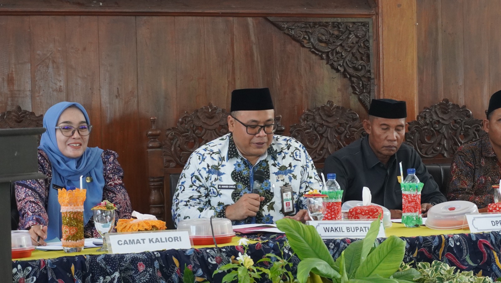 Gus Hanies: Kita Bisa Upayakan Tanam Pohon Mangrove di Pulau Gede, agar Tidak Hilang