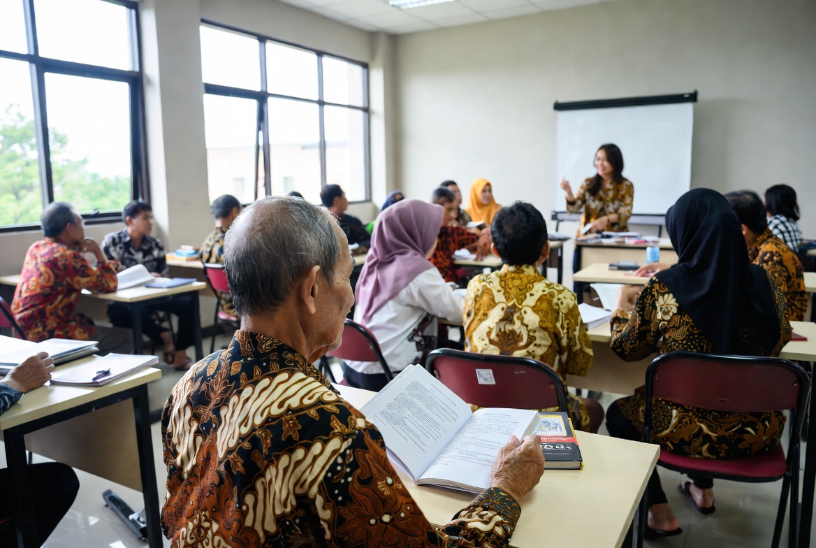 Selantang tempatnya Lansia sekolah