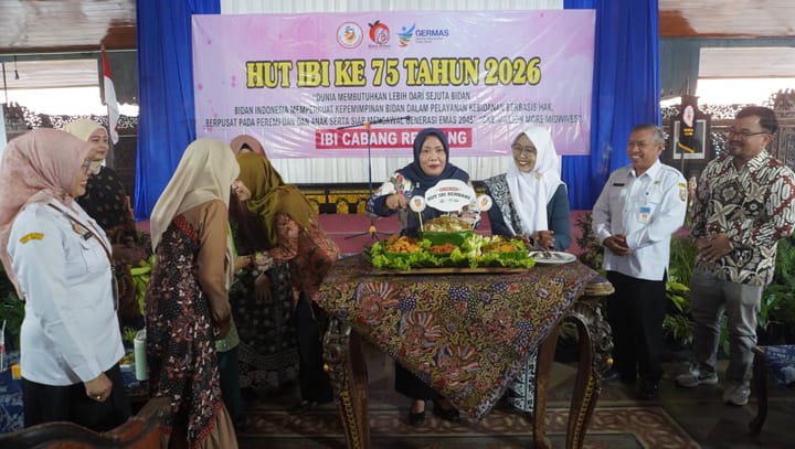 HUT IBI, Kepala Dinkes : "Perjalanan Bidan Punya Sejuta Cerita"